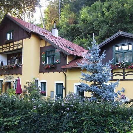 Villa Kreuthhof Appartements Klosterneuburg Exterior foto